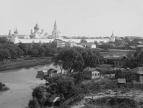 Монастырь в г.Александрове. 1910 г.