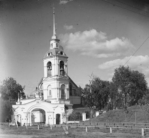 Церковь Исидора Блаженного в г.Ростов Великий. 1910 г. Церковь Исидора Блаженного в г.Ростов Великий. 1910 г.